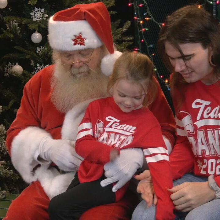 BATS BREAKFAST WITH SANTA